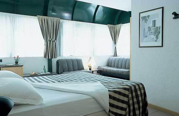 Hotel Aurora